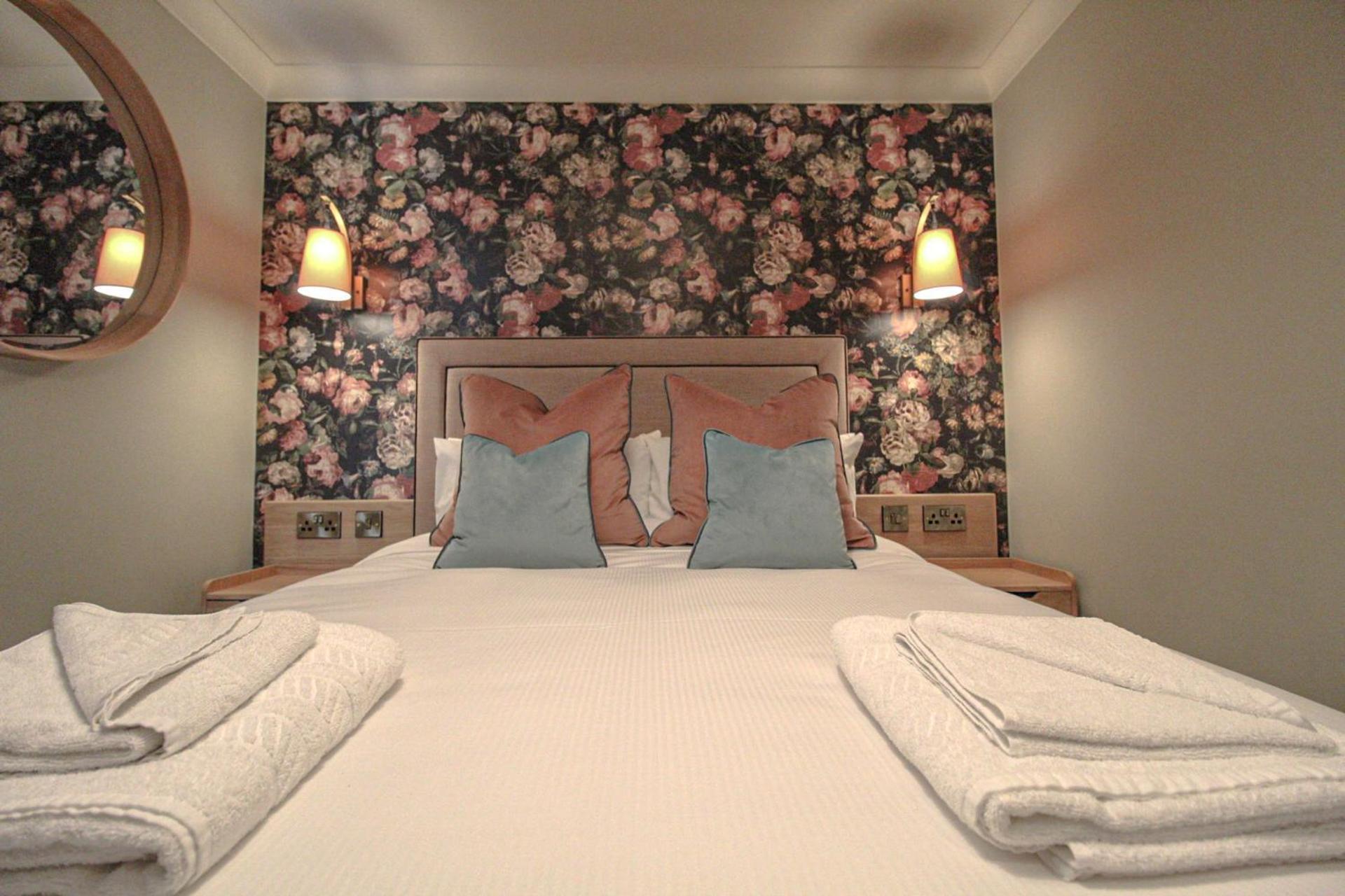 The Pooley Bridge Inn 外观 照片